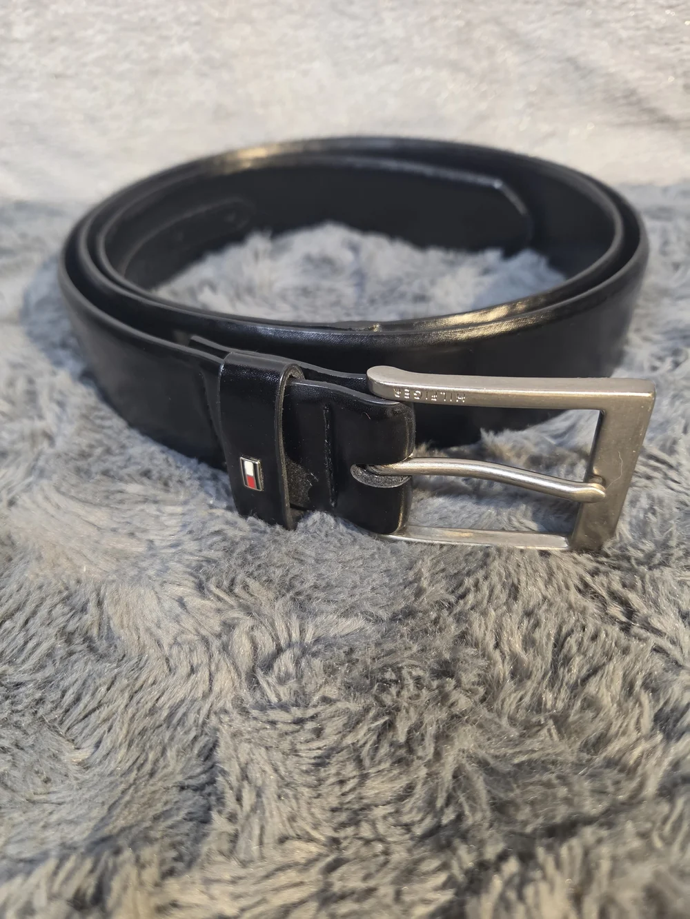 Tommy Hilfiger Black Leather Belt with Silver Buckle and Red/White/Blue Logo